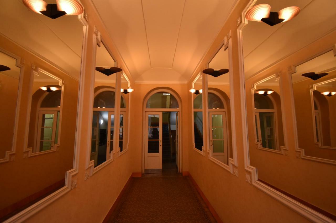 דירות פראג Cozy Flat By The Astronomical Clock מראה חיצוני תמונה