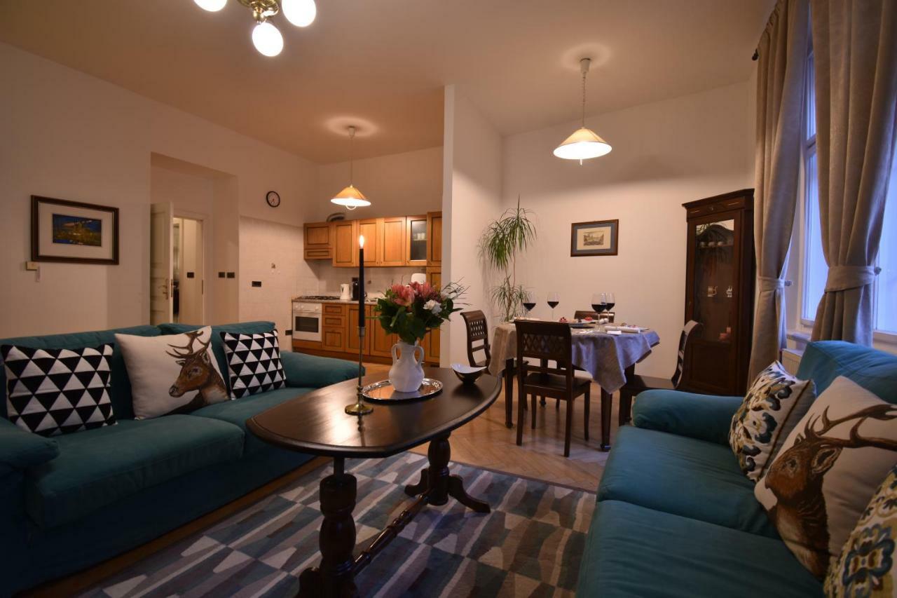 דירות פראג Cozy Flat By The Astronomical Clock מראה חיצוני תמונה